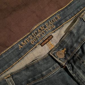 Men Stretch Straight Jeans - American Eagle